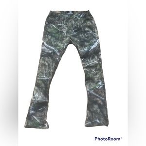 Flared Mossy Oak Pants